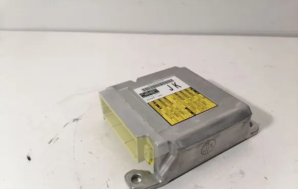 Lexus RX 450H Airbag control unit/module 8917048A00
