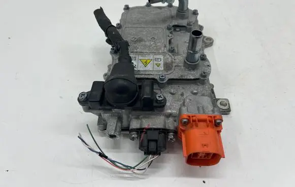 Ford Mustang Mach-E Voltage converter inverter LJ9814G646AF