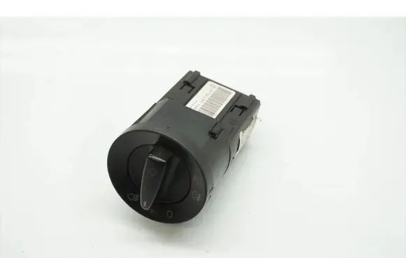 Skoda Octavia Mk1 (1U) Light switch 3B0941531C