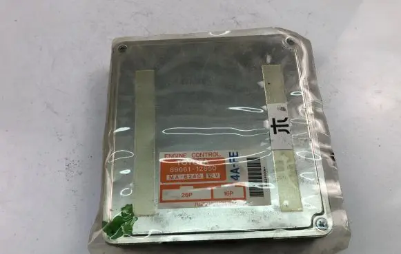 Toyota Corolla E10 Engine control unit/module ECU 8966112850
