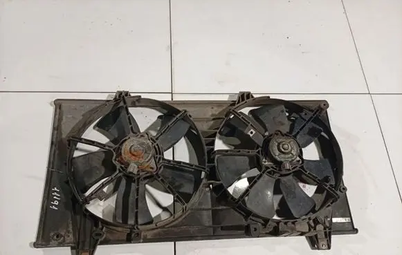 Mazda 6 Radiator cooling fan shroud 