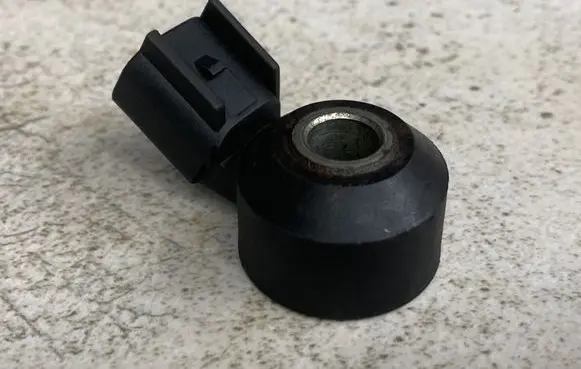 Ford Mondeo MK IV Detonation knock sensor