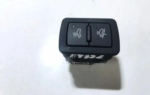Audi A3 S3 8P Alarm switch 8p0962109
