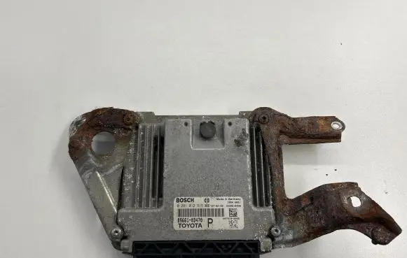 Toyota Yaris Engine control unit/module 896610D470 0281012515