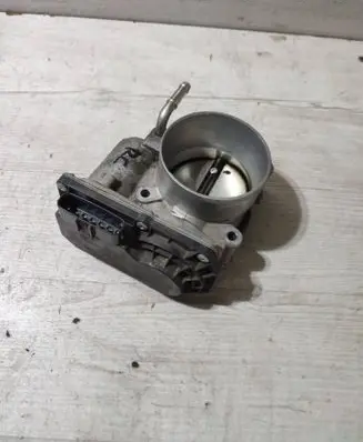 Lexus RC Throttle valve 2203036030