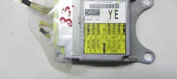 Nissan Juke I F15 Airbag control unit/module 89170-47110