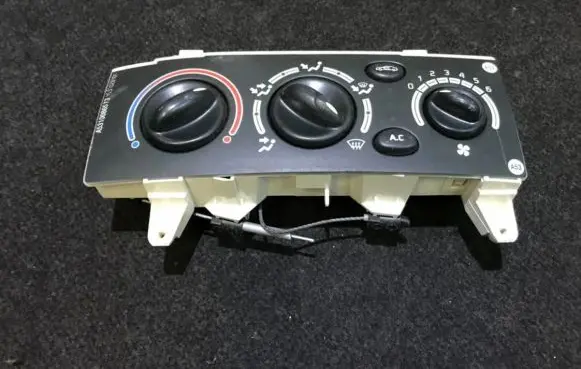 Renault Scenic I Climate control unit 651947u a53ac