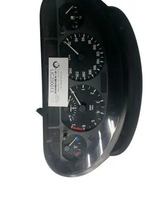 Speedometer (instrument cluster)