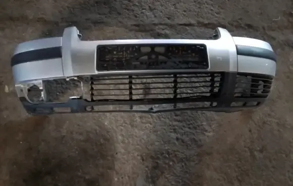 Volkswagen PASSAT B5.5 Front bumper