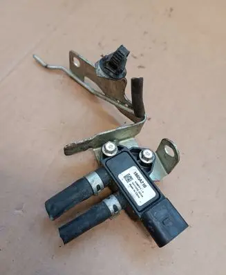 Mitsubishi ASX Exhaust gas pressure sensor 1865A210 41MPP14