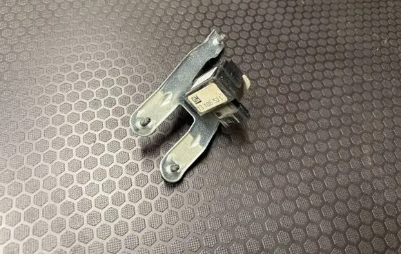 Opel Signum ESP acceleration yaw rate sensor 13207654