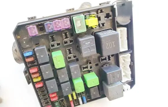 Mitsubishi ASX Fuse box set rr06102000 rr061-02000