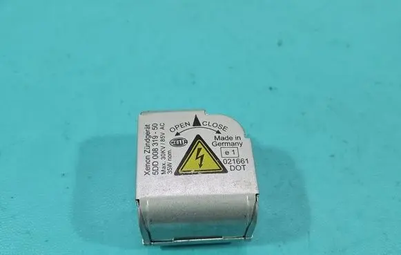 Opel Astra H Xenon bulb 5DD008319-50 IMPRK1540343