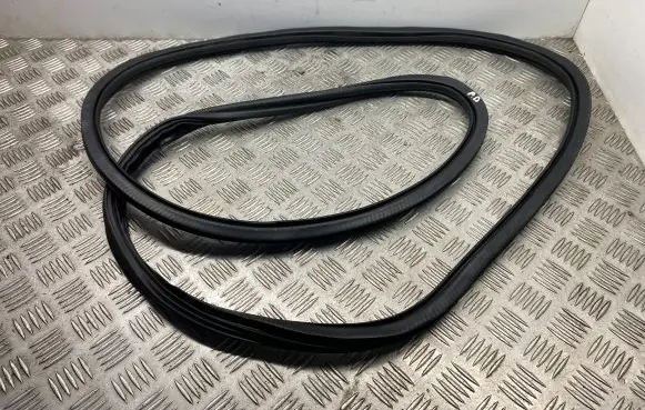Audi A6 C7 Front door rubber seal