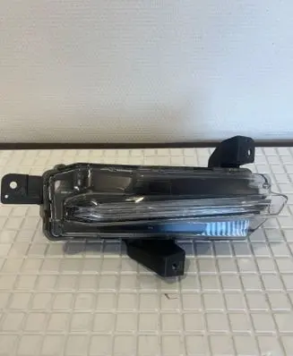 Chevrolet Camaro Front fog light 84756153 1157 19226