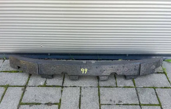 Front bumper foam support bar