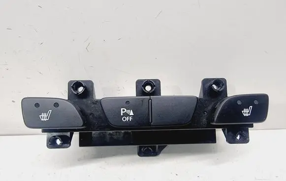 Hyundai ix35 A set of switches 846202Y900TAN