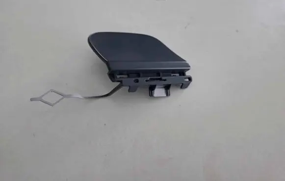 Mercedes-Benz GLC X253 C253 Front tow hook cap/cover A2538851502