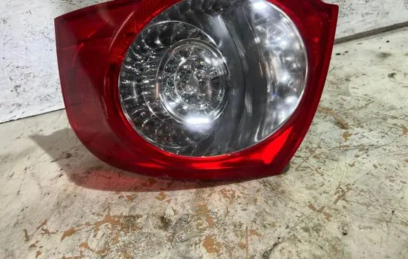 Volkswagen PASSAT B6 Rear/tail lights