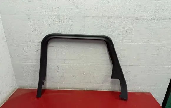 BMW X1 U11 Rear door glass trim molding 9423220 51429423220