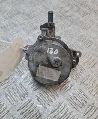 Hyundai i30 Vacuum pump 288102A101