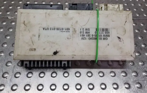 BMW 5 E39 Comfort/convenience module S26370830 8381491