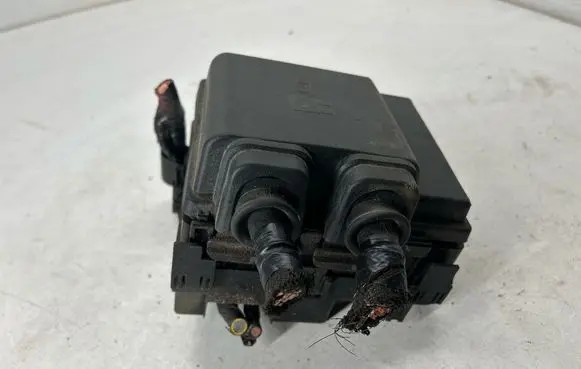 Ford Escape IV Fuse module JX6T14A094AE