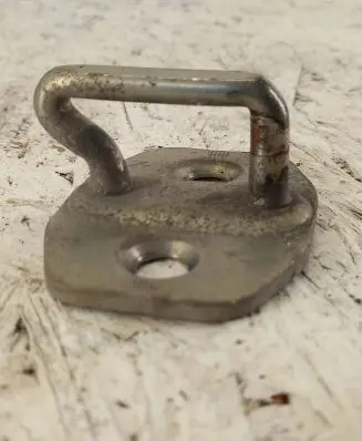 Mercedes-Benz Sprinter W906 Front door lock loop/hook striker A9067200004