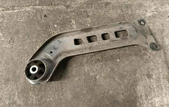 Opel Insignia B Rear control arm 
