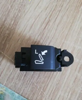 Land Rover Discovery Sport Seat control switch FK7214B705AA