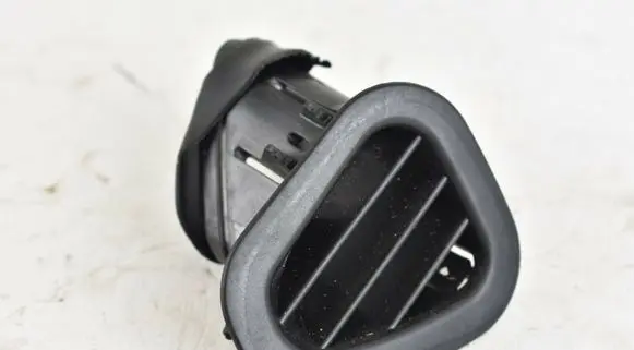 Mercedes-Benz ML W164 Dashboard air vent grill cover trim A1648301454