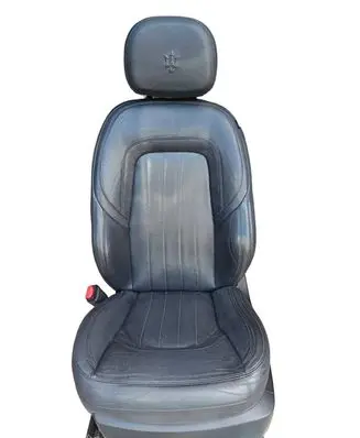 Maserati Quattroporte Front driver seat 670015655