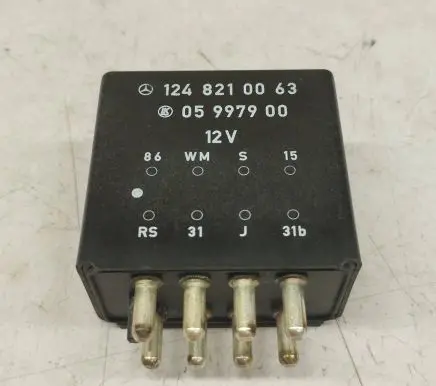 Mercedes-Benz E W124 Window wiper relay 1248210063 A1248210063
