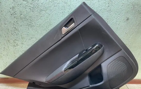 KIA Sportage Rear door card panel trim