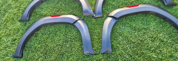 Toyota Hilux VIII Fender trim (molding) PC403-0K017 PC403-0K016 PC403-0K018