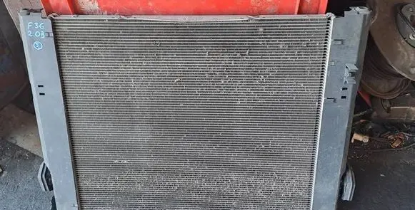BMW 4 F36 Gran coupe Coolant radiator 8741830