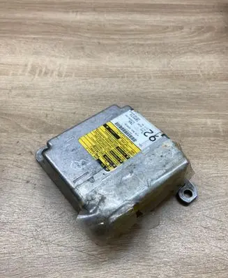 Toyota Corolla Verso AR10 Airbag control unit/module 891700F042