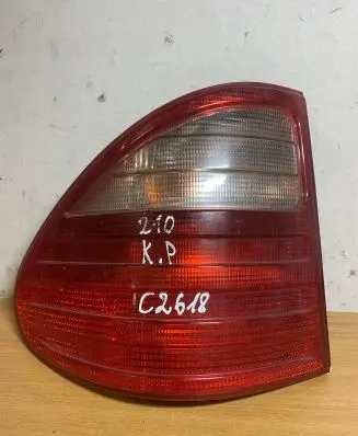 Mercedes-Benz E W210 Rear/tail lights A2108204764 C2618