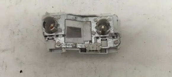 Audi A4 S4 B7 8E 8H Tail light bulb cover holder 484571