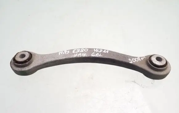 Rear control arm