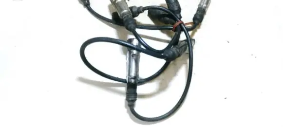 Volkswagen Golf III Ignition plug leads 036035255e