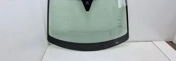 Citroen DS7 Crossback Front windscreen/windshield window 9813167380
