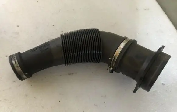 Audi Q5 SQ5 Air intake duct part 420133471 059906481