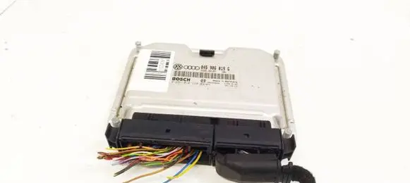 Audi A2 Engine control unit/module 045906019G 0281010220