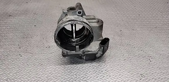 Volkswagen PASSAT B6 Throttle valve 03G128063A