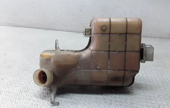 Renault Espace - Grand espace IV Coolant expansion tank/reservoir 8200339746A