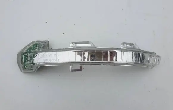 Volkswagen PASSAT B8 Mirror indicator light 3G0949101 01179701