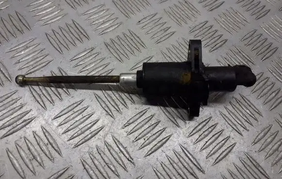 Volkswagen Golf IV Clutch release bearing slave cylinder 