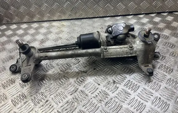 Honda Accord Front wiper linkage and motor 32201