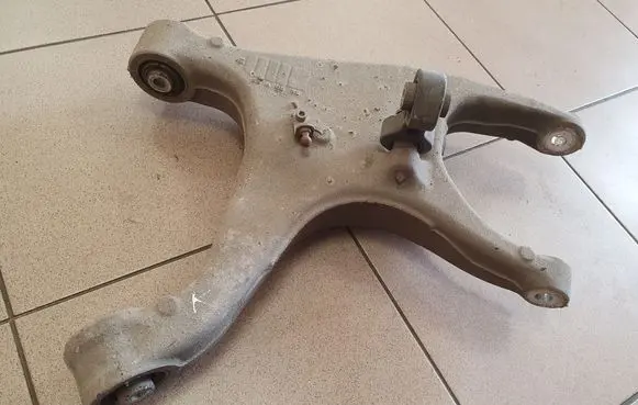 Audi A8 S8 D4 4H Rear upper control arm/wishbone 8R0505311F